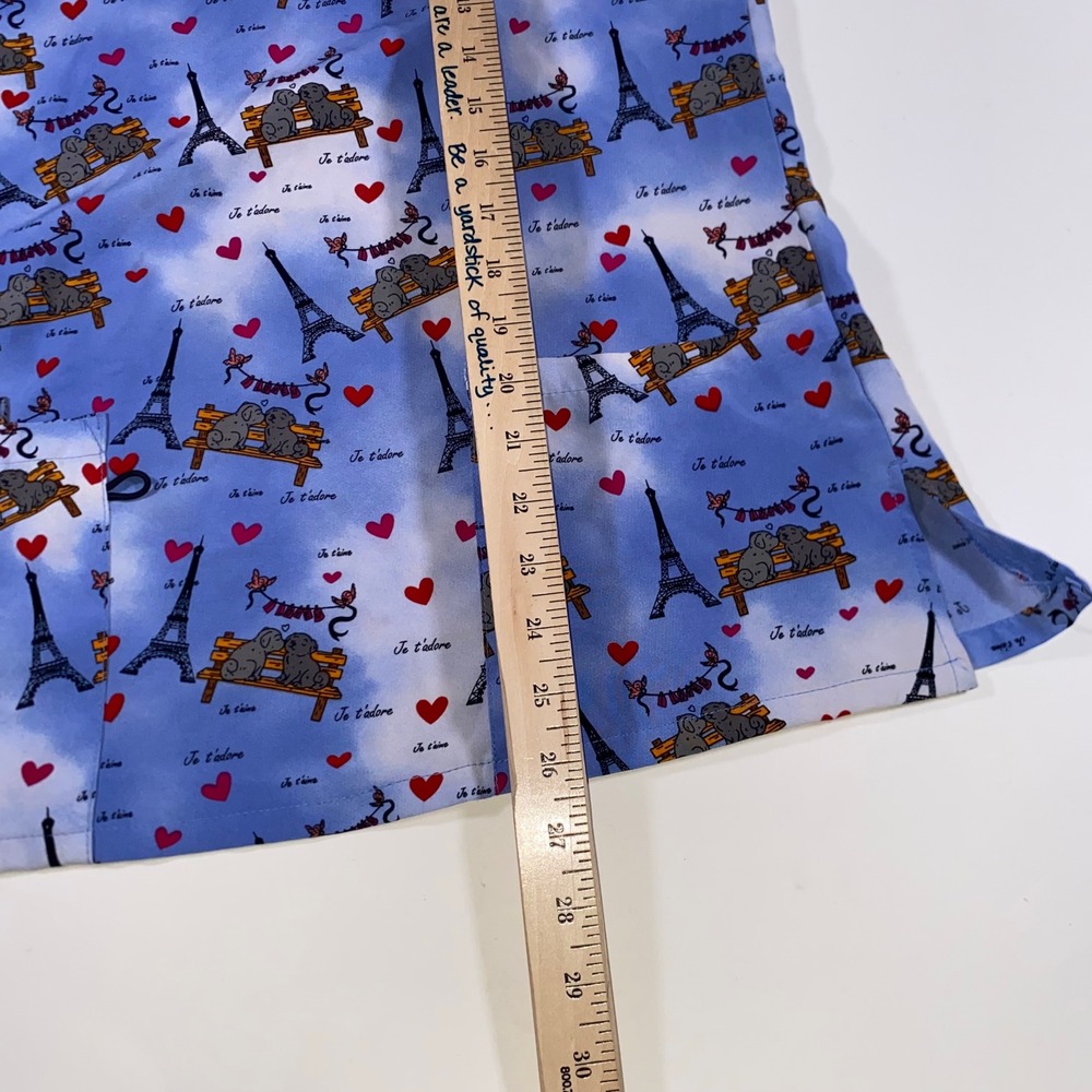 Blue‎ Paris Eiffel Tower Dog Print V-Neck Scrub Top Women Small Je T'adore - Picture 5 of 7